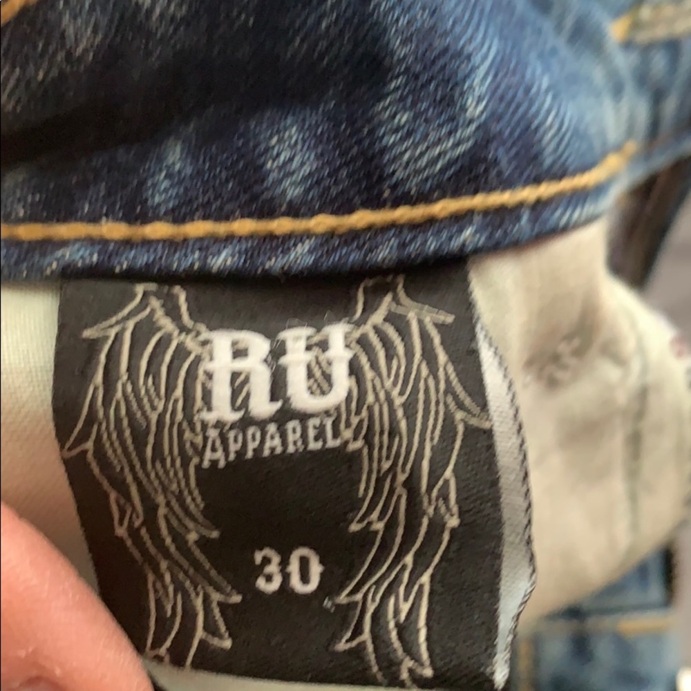 Shorts - Picture 5 of 5